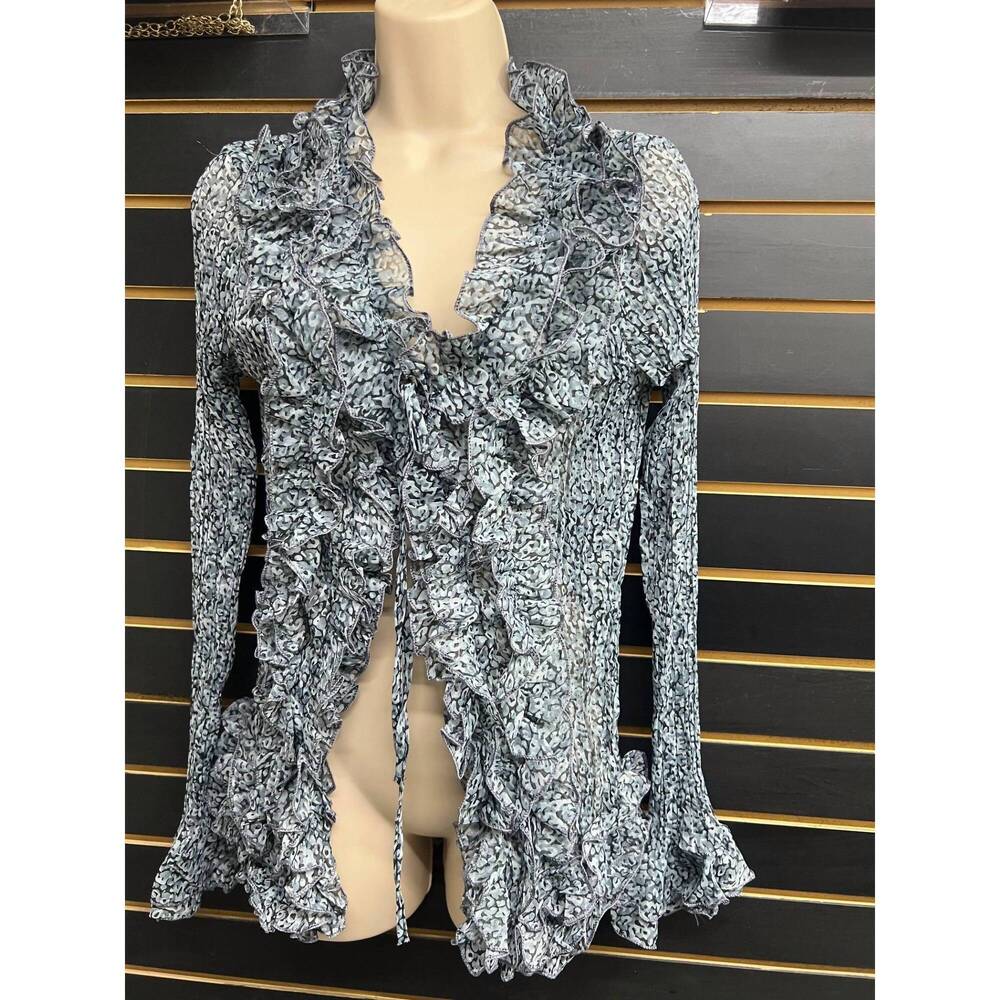 NEW MICHAEL K women's loveless ruffle top in gray print